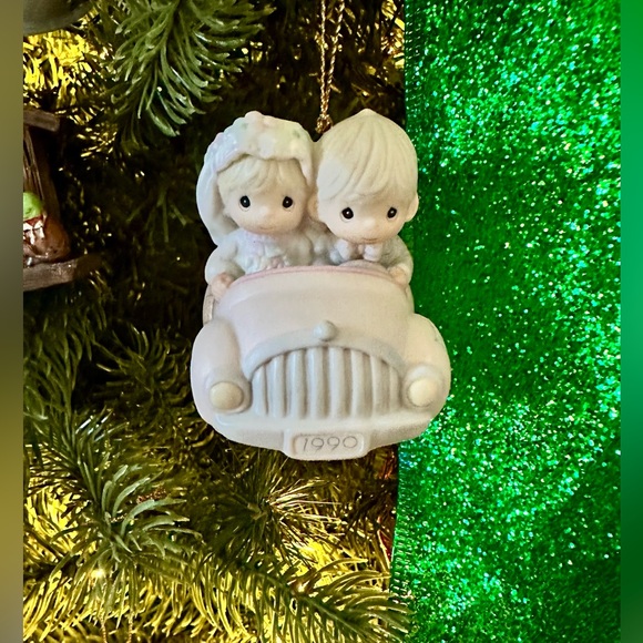 Enesco Other - 1990 Enesco Precious Moments Wedding Ornament - White and Cream